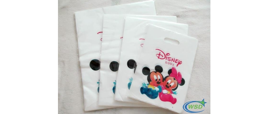 服裝(zhuang)塑料環保(bao)手拎袋