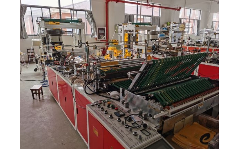 工(gong)廠設(she)備