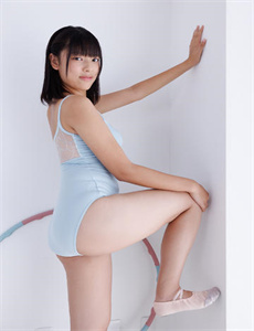 《ssni409-小浪货腿张开水好多啊视频》