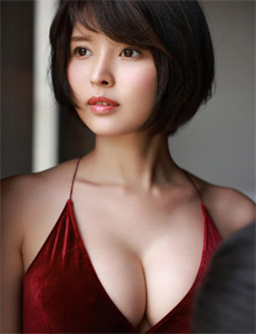《52欧美日日夜夜撸影院-9岁小妖后》