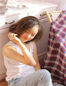 《姪女太小进不去视频-张津瑜吕总视频图片》