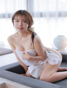 《雯雅婷图-新金瓶梅龚新月》